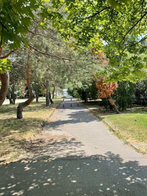 2,5 Izbovy Apartman V Ruzinove S Parkovanim Zdarma Μπρατισλάβα Εξωτερικό φωτογραφία